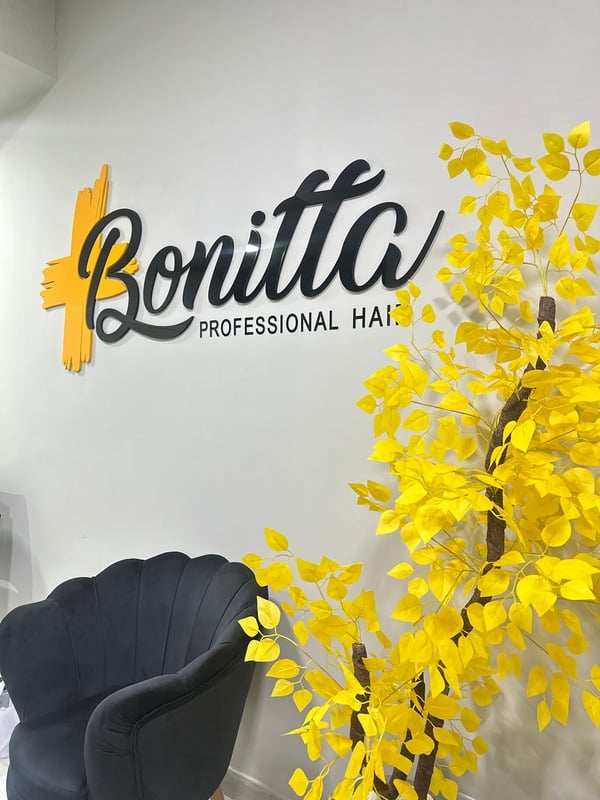 Showroom +Bonitta Professional Hair